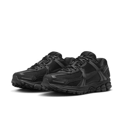 NIKE+ZOOM+VOMERO+5.png